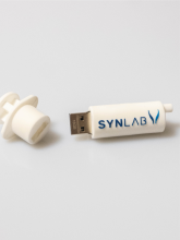 USB flash disk ve vlastním 3D tvaru